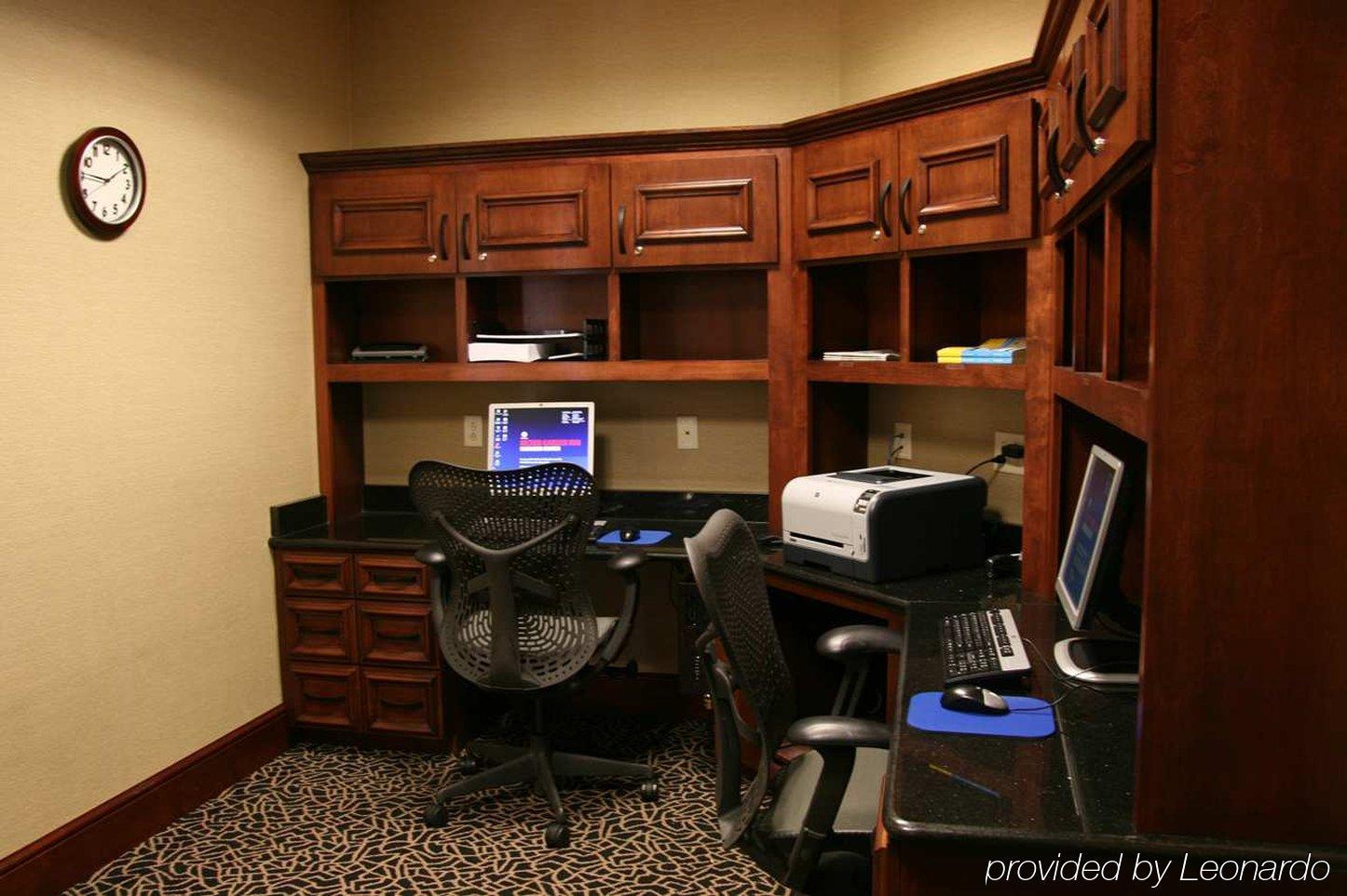 Hilton Garden Columbus Hotel 3*